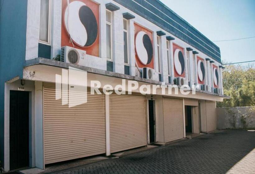 Pits Hotel Mitra Reddoorz Near Atom Mall