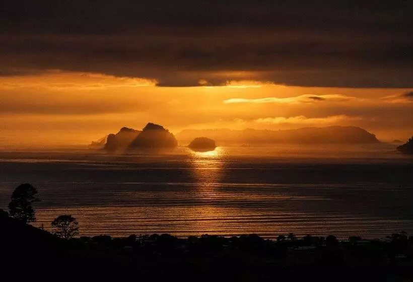 צימר Bayview Valley Lodge