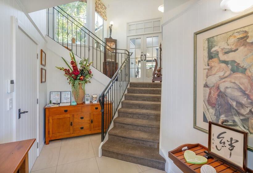 צימר Bayview Valley Lodge