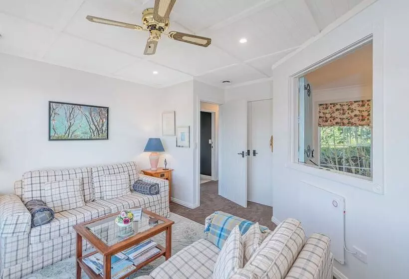 צימר Bayview Valley Lodge