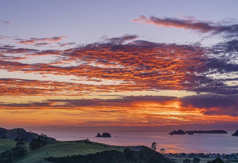 צימר Bayview Valley Lodge