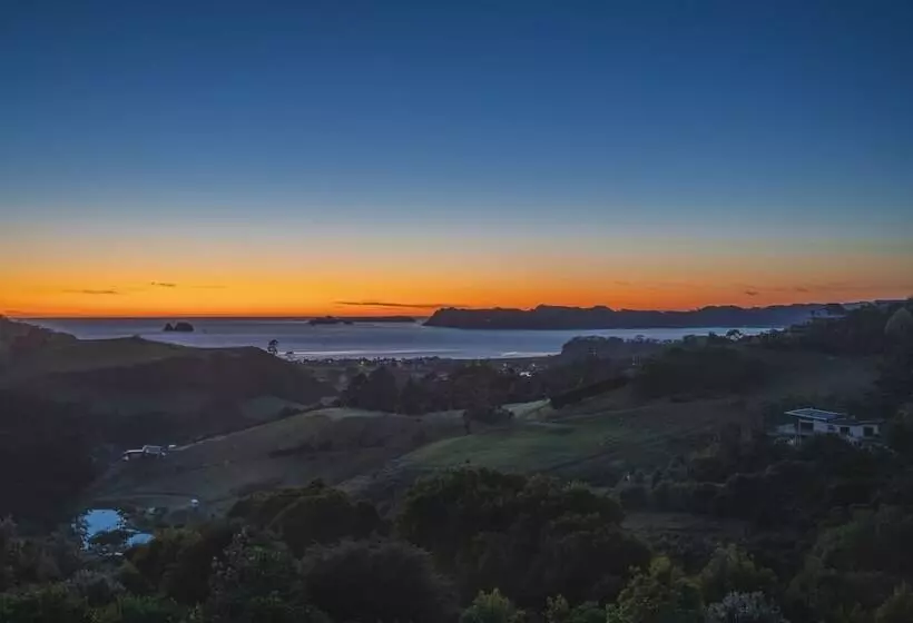 צימר Bayview Valley Lodge