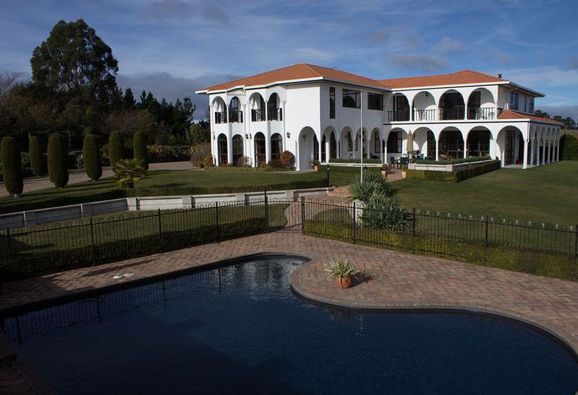 צימר The Pillars Retreat