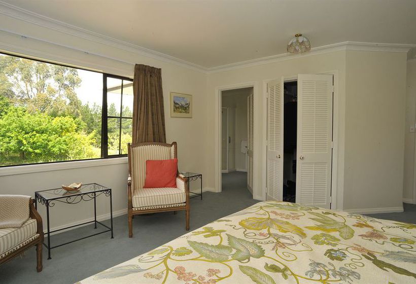 צימר The Pillars Retreat