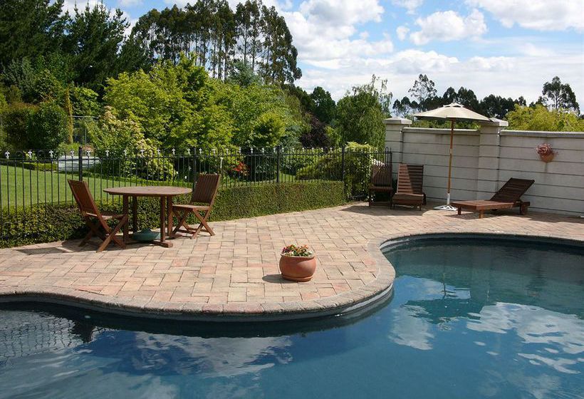 צימר The Pillars Retreat