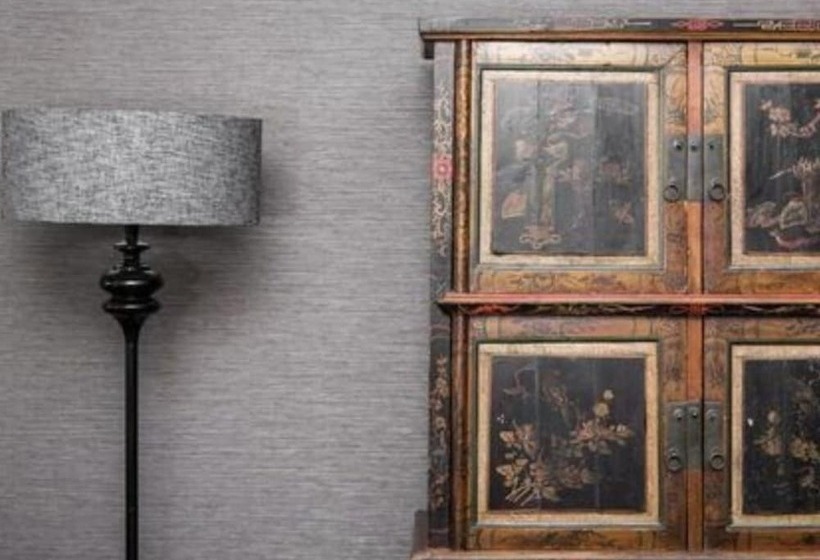 Clear Ridge Apartments