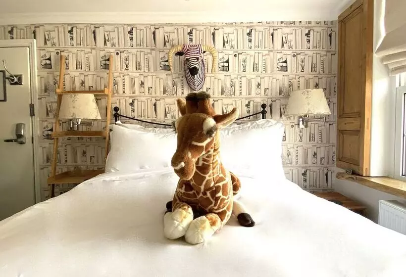 Отель 27 Brighton Guesthouse