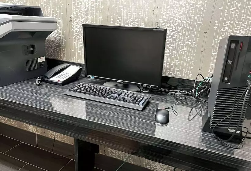 酒店 Baymont By Wyndham College Station