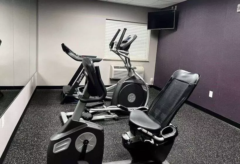 酒店 Baymont By Wyndham College Station