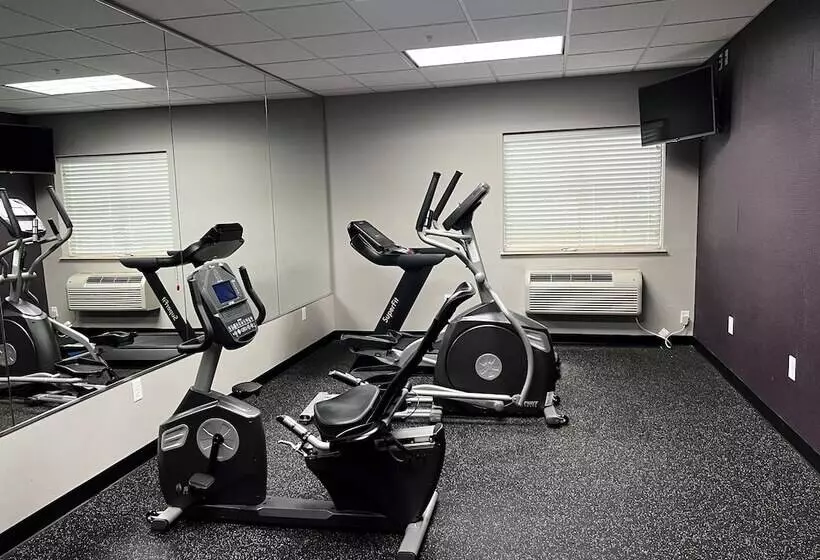 酒店 Baymont By Wyndham College Station