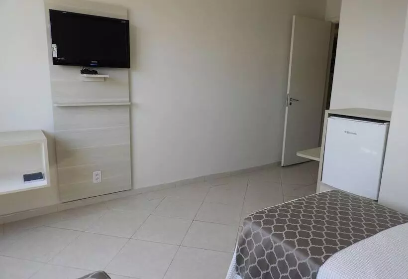 호텔 Binder Quality Inn