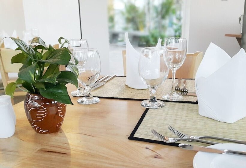 هتل Chez Moi Suite And Spa