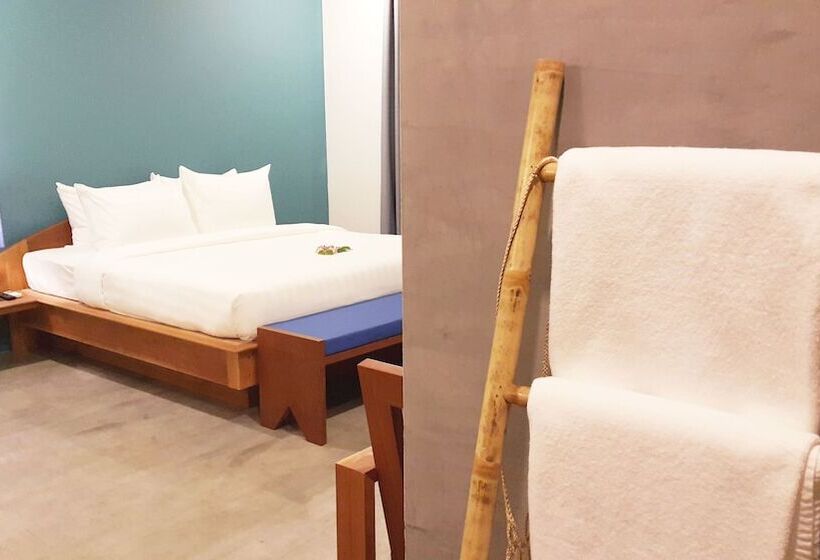 هتل Chez Moi Suite And Spa