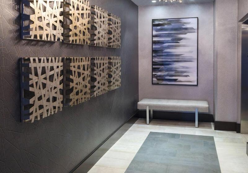 Отель Fairfield Inn & Suites By Marriott Boston Cambridge