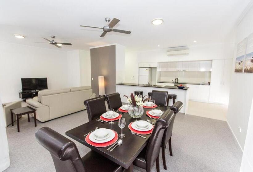 ホテル Gladstone Central Plaza Official