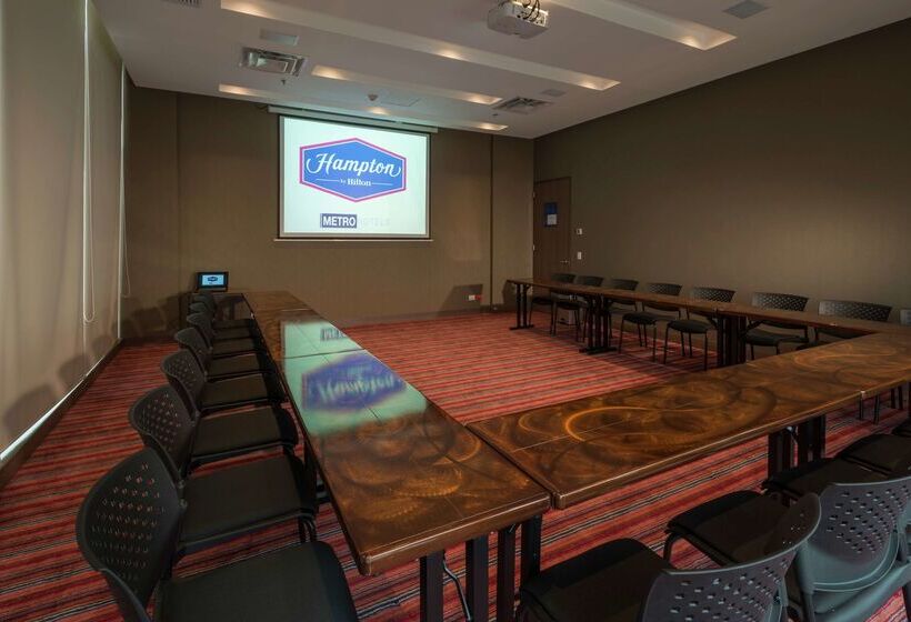 Hotel Hampton By Hilton Valledupar