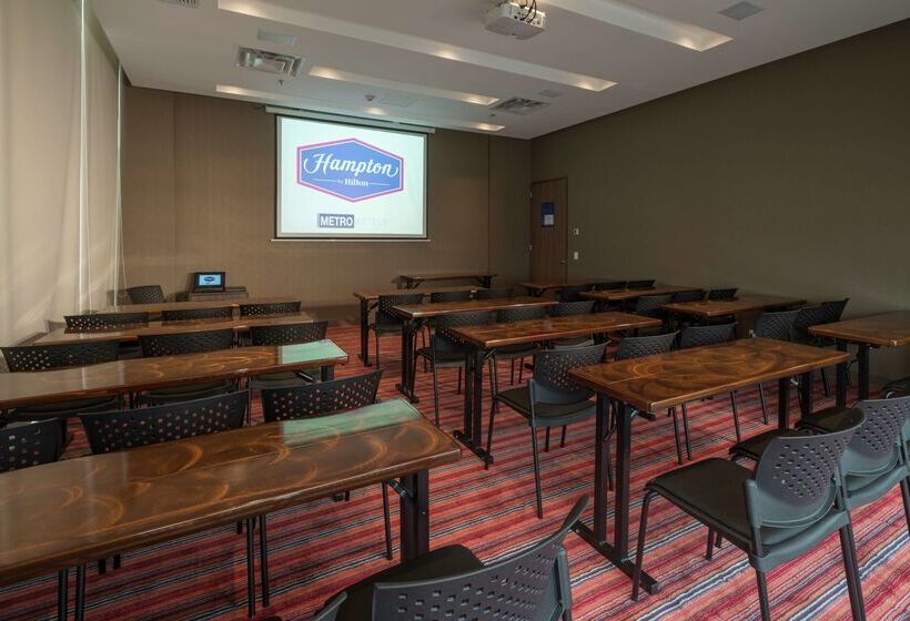 Hotel Hampton By Hilton Valledupar