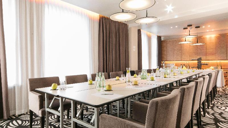فندق Holiday Inn Dresden   Am Zwinger, An Ihg