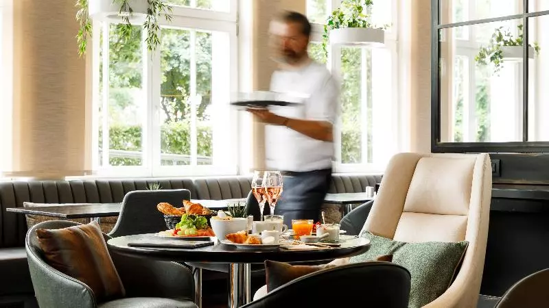 هتل Holiday Inn Dresden   Am Zwinger, An Ihg