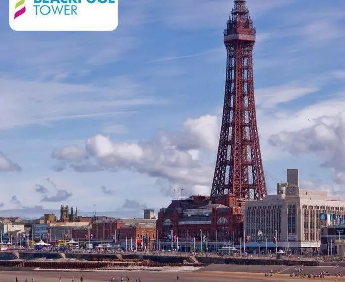 Hotelli Hornby Villa B&b Couples & Families Only Central Location