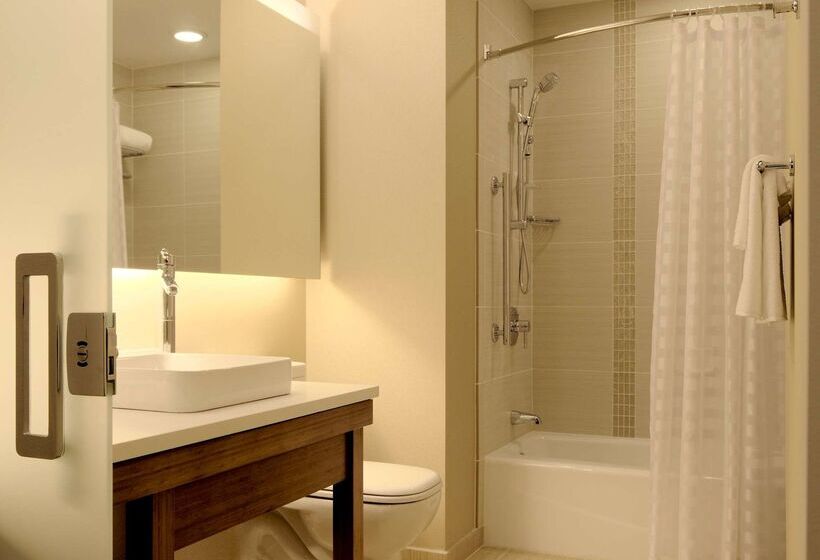 هتل Hyatt Place Manati