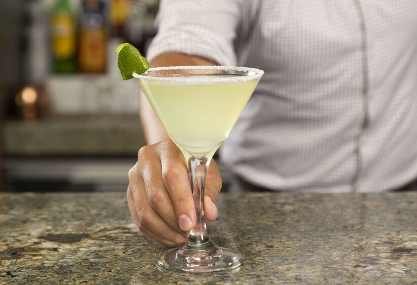 هتل Hyatt Place Manati