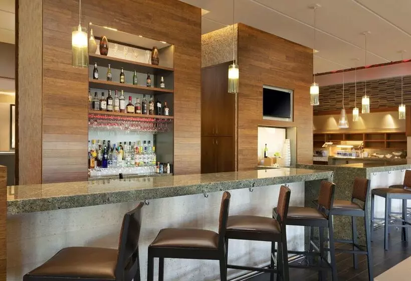 هتل Hyatt Place Manati