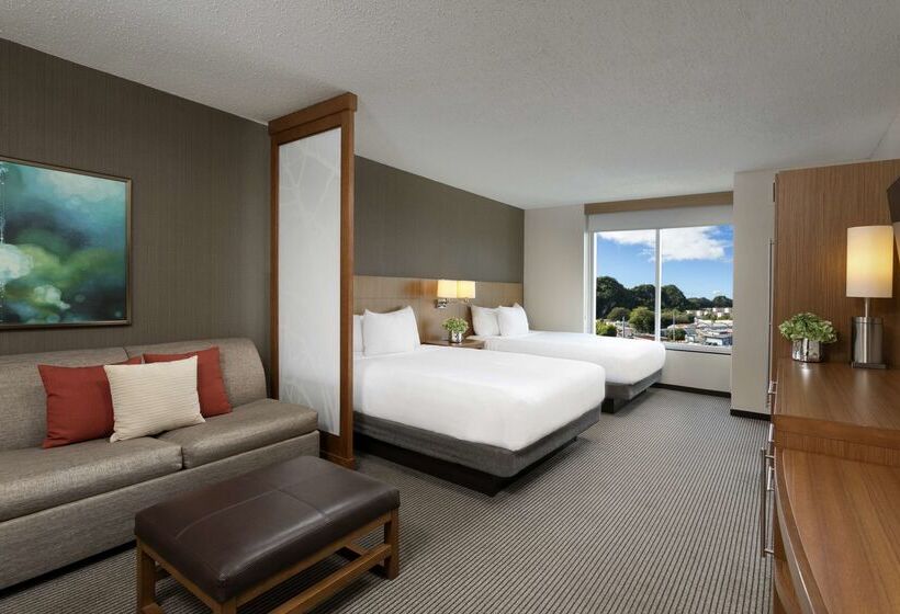 هتل Hyatt Place Manati