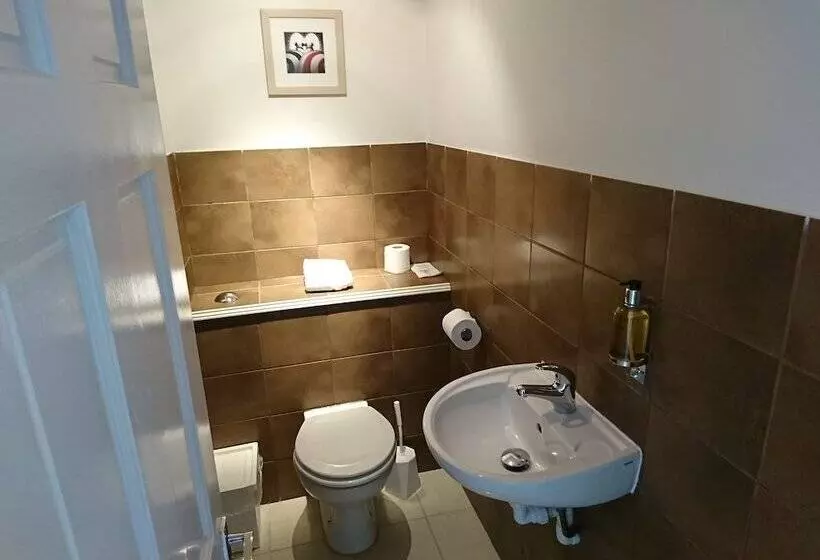 هتل Peresteda Apartments