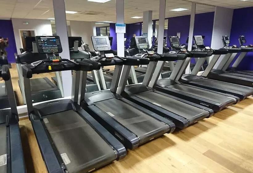 هتل Peresteda Apartments