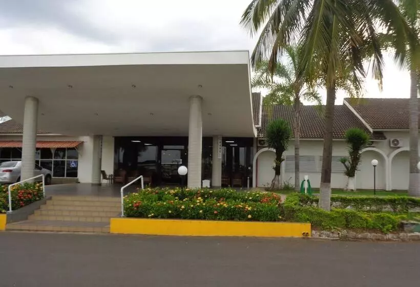 호텔 Rio Claro Plaza