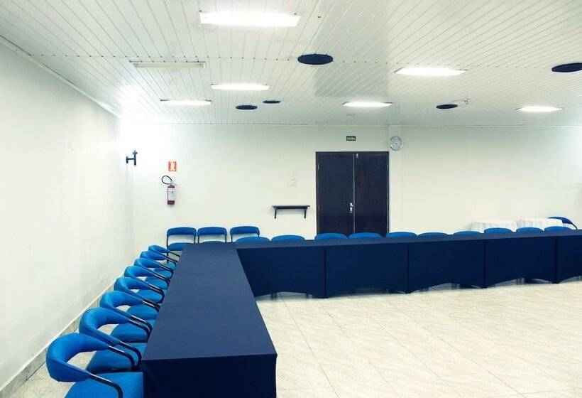 酒店 Rio Claro Plaza