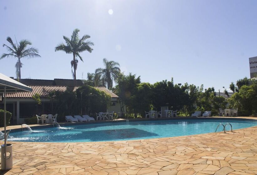 酒店 Rio Claro Plaza