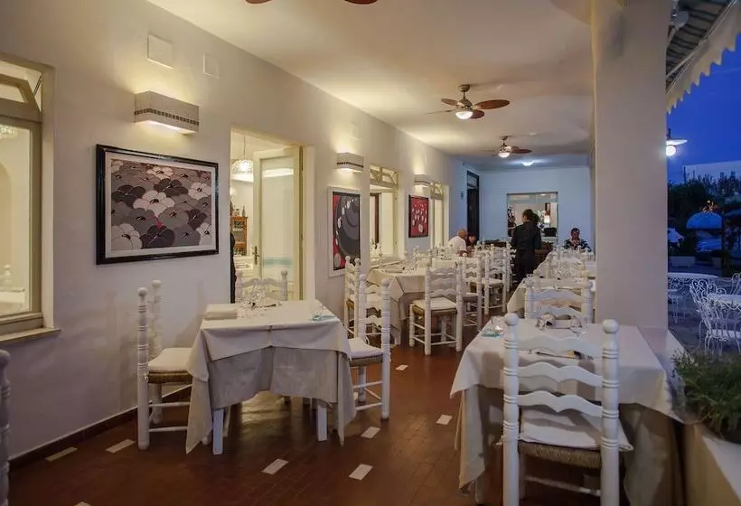 בית מלון כפרי Sandalyon