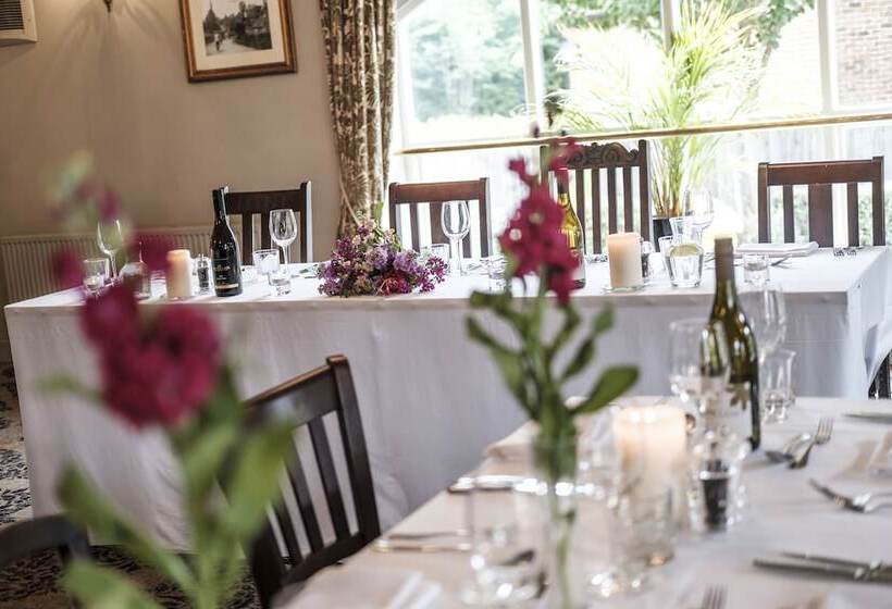 ホテル The Princess Royal