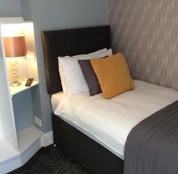 Отель The Westbourne Guest House