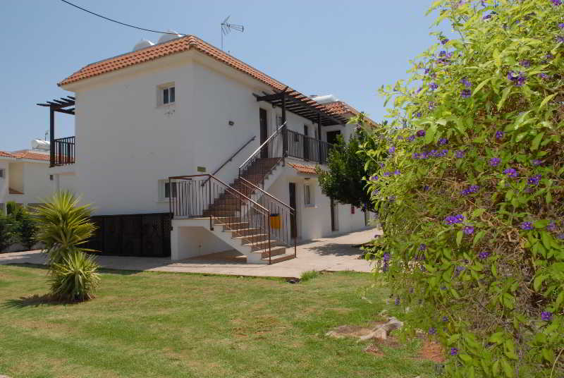 Maistrali Beach Hotel Apts