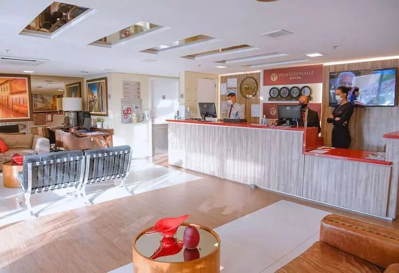 Profissionalle Hotel São Luís