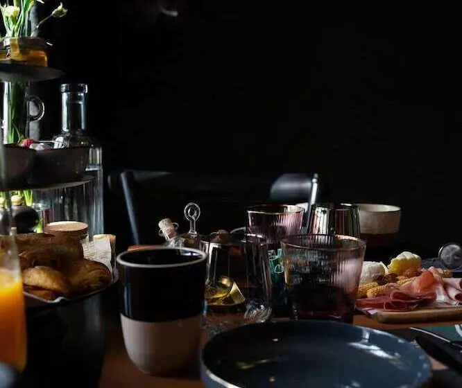 Aamiaismajoitus (B&B) Château Haut Brisson