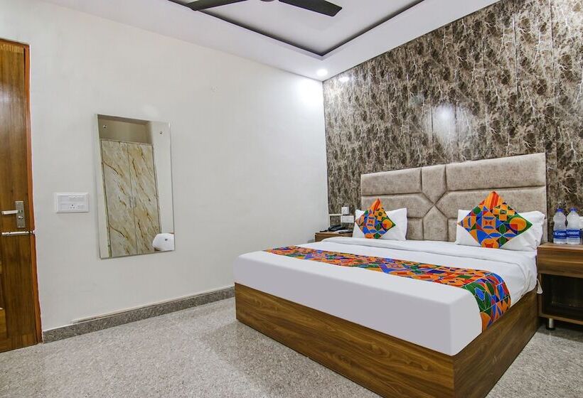 Fabhotel Hc South Crown