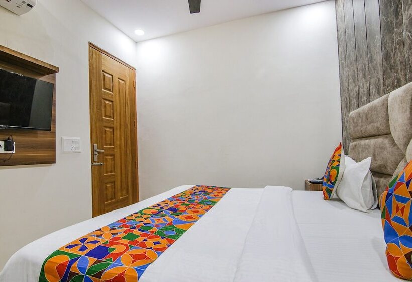 Fabhotel Hc South Crown