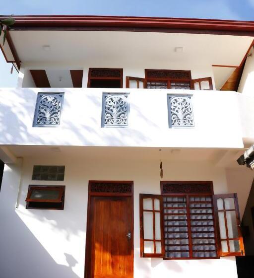 پانسیون Green Mountain Rest Mirissa