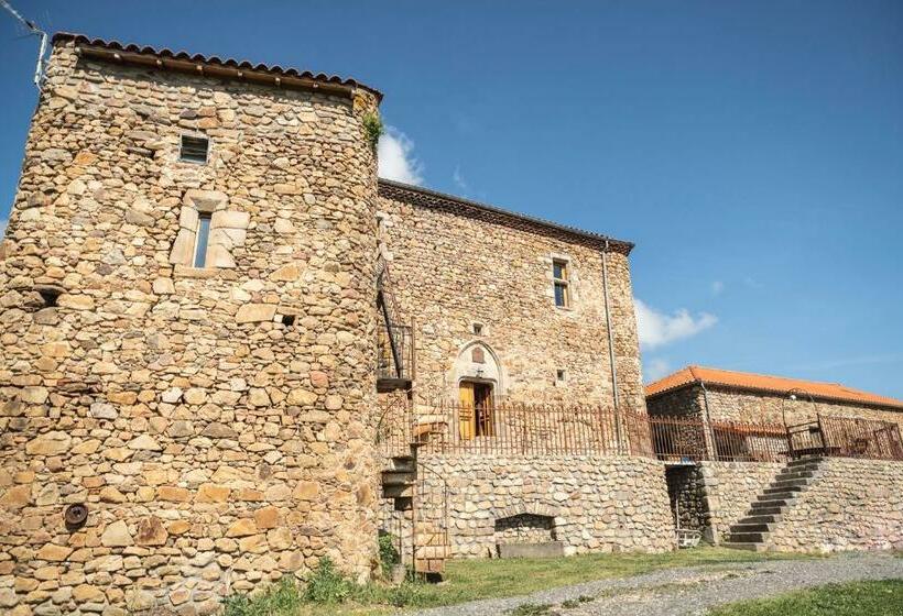 Bed and Breakfast Le Donjon De La Reine Margot