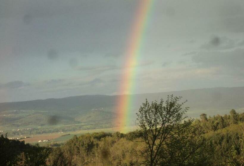 Bed and Breakfast Le Donjon De La Reine Margot