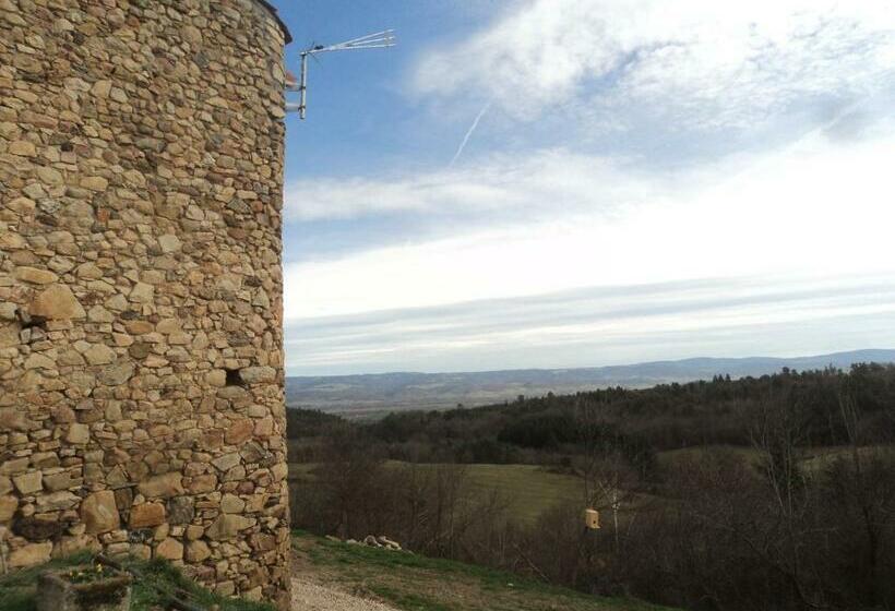 Bed and Breakfast Le Donjon De La Reine Margot