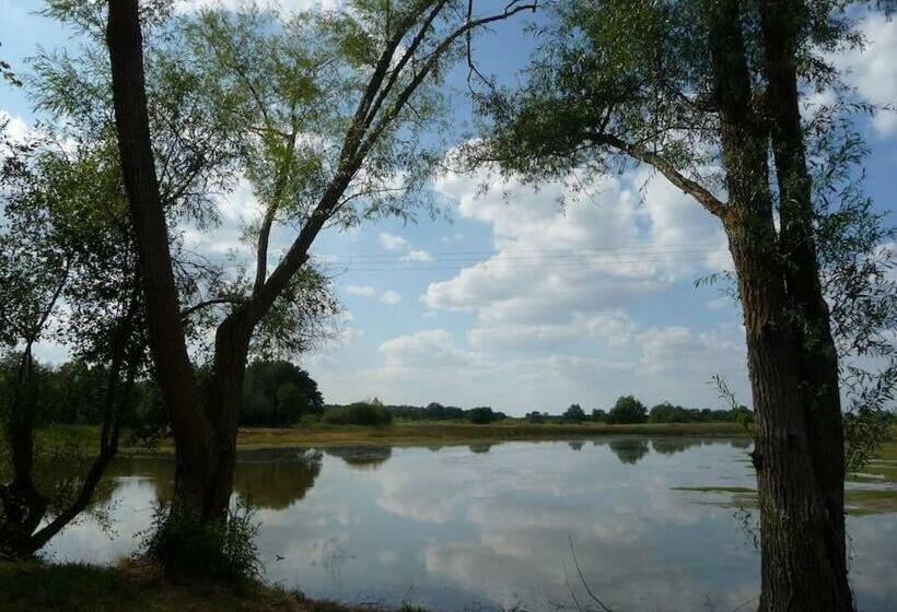 مبيت وإفطار Le Prieuré De Loups