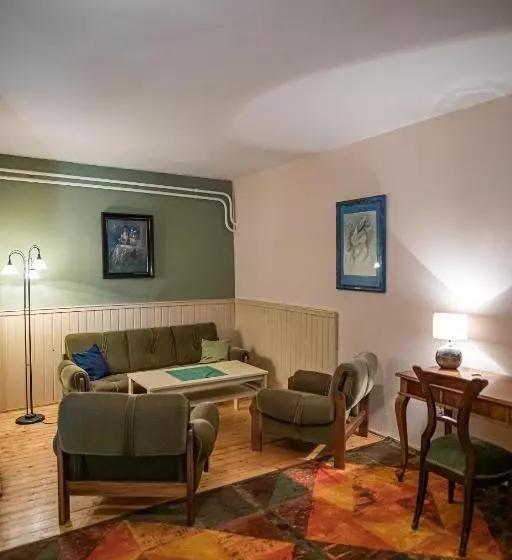 ベッドアンドブレックファースト Tusculanum Panzió