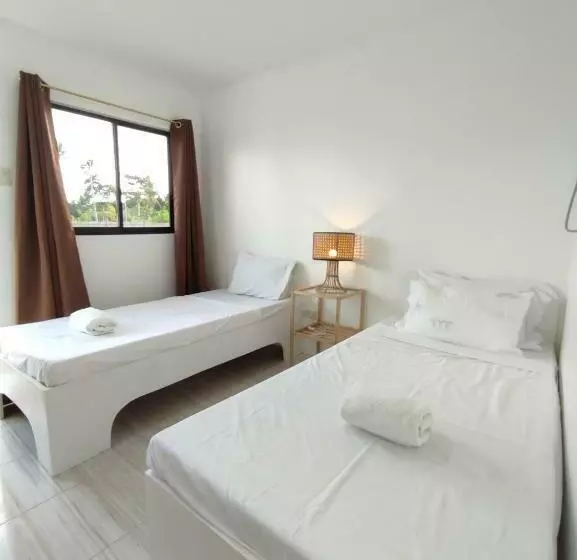 Casa Delrio Resort Camotes