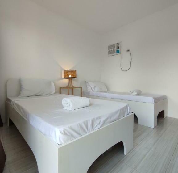 Casa Delrio Resort Camotes