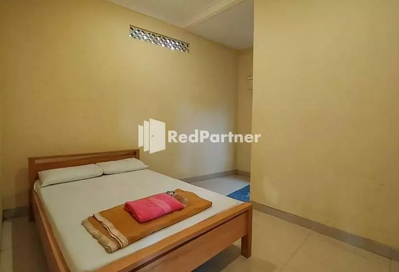 Hotelli Batu Homestay Puncak Mitra Reddoorz